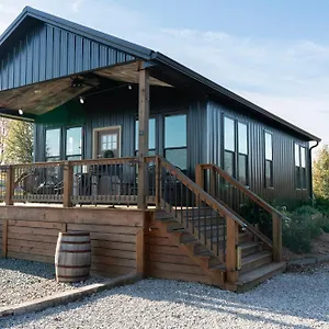 Bourbon-Barrel-Cottages-N2-Of-5-On-Kentucky-Trail-Lawrenceburg-Exterior