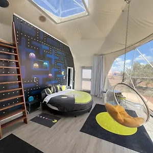 Clear-Sky-Resorts-Grand-Canyon-Unique-Sky-Domes-Valle-Interior