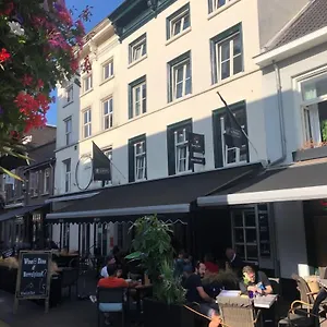 Winston-B-B-Eindhoven-Exterior