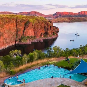 Discovery-Resorts-Lake-Argyle-Nature