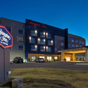 Hampton-Inn-Paris-Tn-Exterior