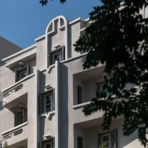 72 Ad Suites Exterior photo