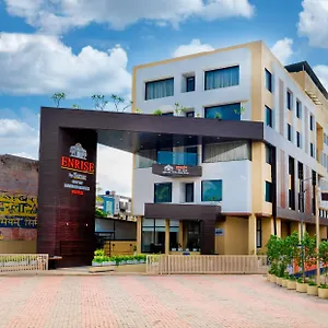 Enrise-By-Sayaji-Aurangabad-Hotel-Exterior