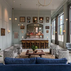 Longfellow-Hotel-Portland-Interior