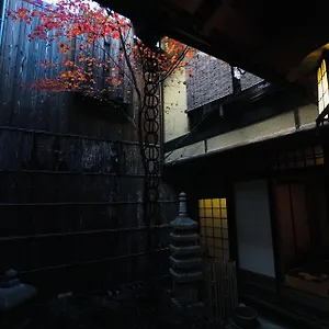 Ryokan-Tori-Kyoto-Exterior