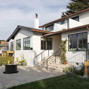 Villa-Mara-Carmel-Exterior