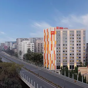 Ibis-Mumbai-Bkc-Hotel-Exterior