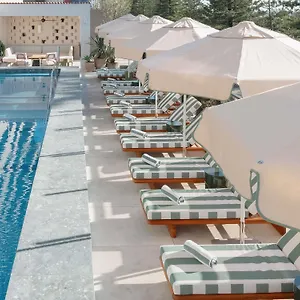 Mondrian-Gold-Coast-Hotel-Amenities