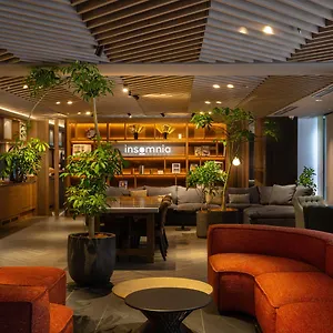 Insomnia-Kyoto-Oike-Hotel-Exterior