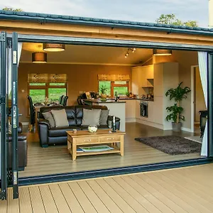 Upton Lakes Lodges Gym photo