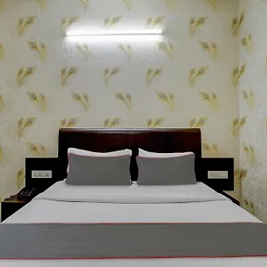 Super-Capital-O-Champion-Lotus-Near-Mantri-Square-Mall-Bangalore-Beds