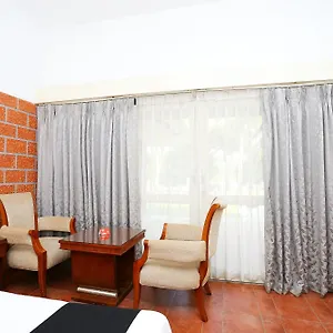 Super-Townhouse-Island-Inn-Elur-Amenities