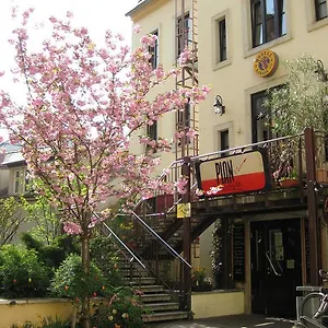 Hostel Louise 20 Exterior photo