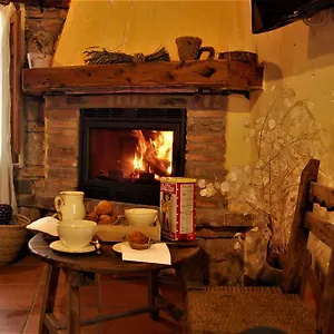 La-Lagunilla-Guest-House-Laguna-del-Marquesado-Interior