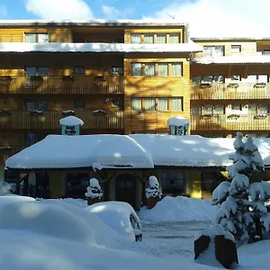 Hotel La Villa Exterior photo