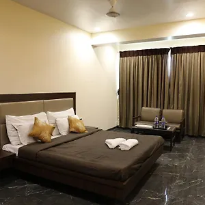 Hotel-Jawahar-Ulhasnagar-Room