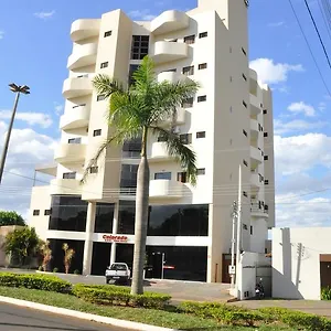 Colorado-Plaza-Hotel-Rio-Verde-Exterior