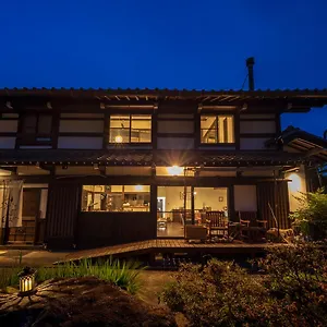 Soy-Bed-Breakfast-Takayama-Exterior