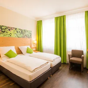 Hotel-Brauereigasthof-Amberger-Kosching-Beds