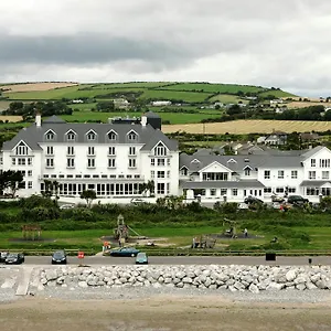 Garryvoe Hotel Skyline photo