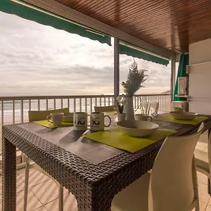 Homes-Go-Bell-Reco-Deluxe-I-La-Pineda-Amenities