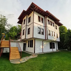 Ibrahim-Aga-Konagi-Hotel-Kartepe-Exterior