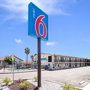 Motel-6-Moreno-Valley-Riverside-March-Air-Base-Exterior