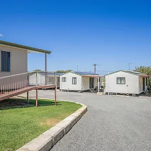 Twin Waters Caravan Park Exterior photo