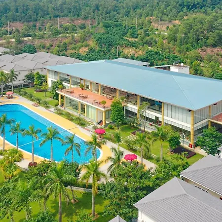 Anh-Phat-Resort-Tinh-Gia-Exterior