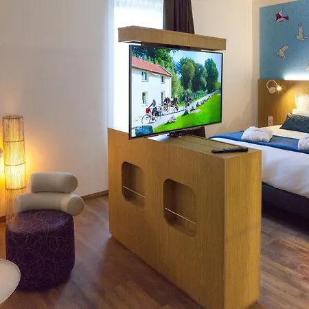 Kyriad-Prestige-Amiens-Poulainville-Hotel-And-Spa-Room