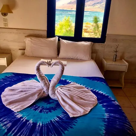 Flisvos-Rooms-Frangocastelo-Beds