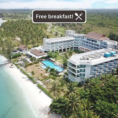 Hotel-Santika-Premiere-Beach-Resort-Belitung-Sijuk-Exterior