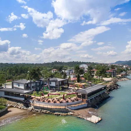 Derin-Deniz-Boutique-Hotel-Restaurant-Fatsa-Exterior