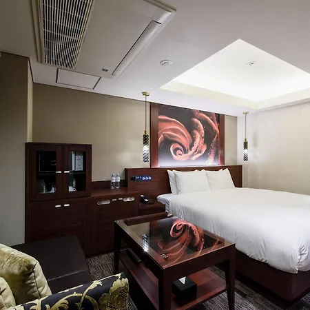 Meguroholic-Hotel-Tokyo-Room