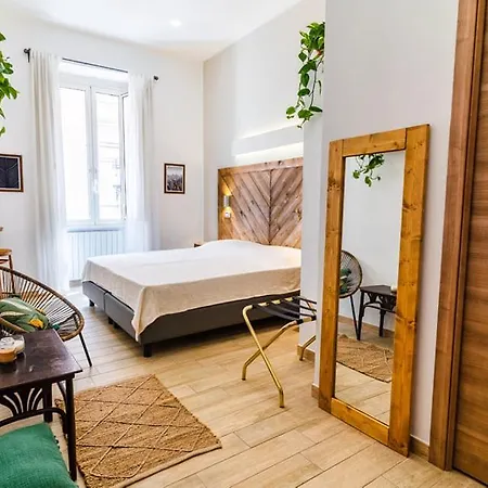 Adventor-Eco-Suites-Rome-Room