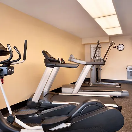 Baymont-By-Wyndham-Culpeper-Hotel-Gym