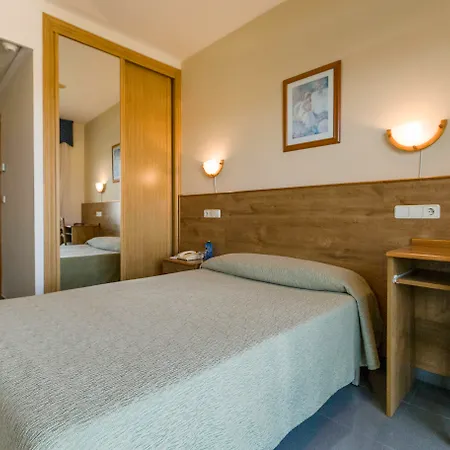 Hotel-Brisa-Da-Lanzada-Playa-de-la-Lanzada-Room