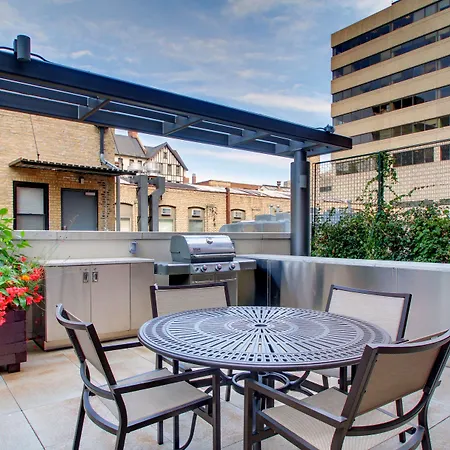 Hyatt-House-Chicago-Evanston-Exterior