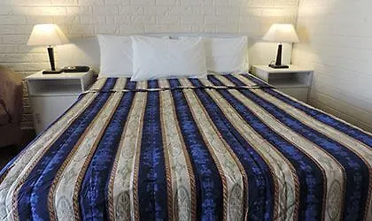 Bondi-Motel-Moree-Beds