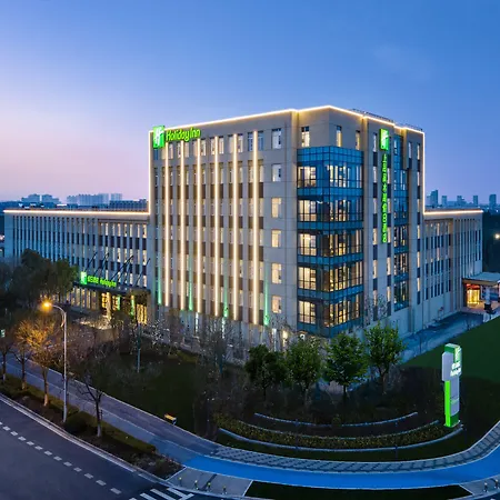 Holiday-Inn-Shanghai-Dishui-Lake-By-Ihg-Nanhui-Exterior