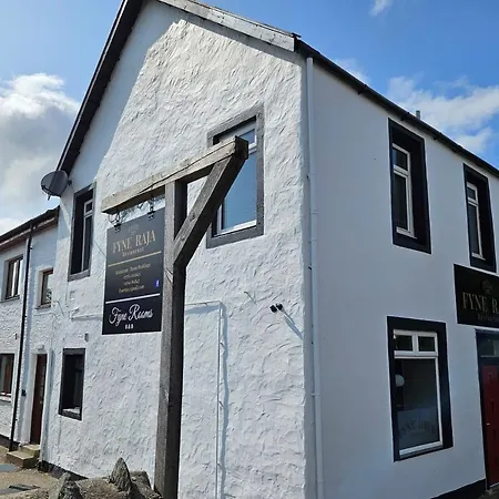 Fyne-Rooms-Tighnabruaich-Exterior