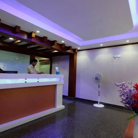 Skylink-Residency-Hotel-Chennai-People
