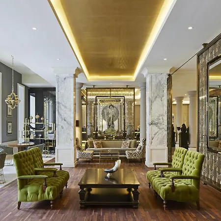 Titanic-Gendarmenmarkt-Berlin-Interior