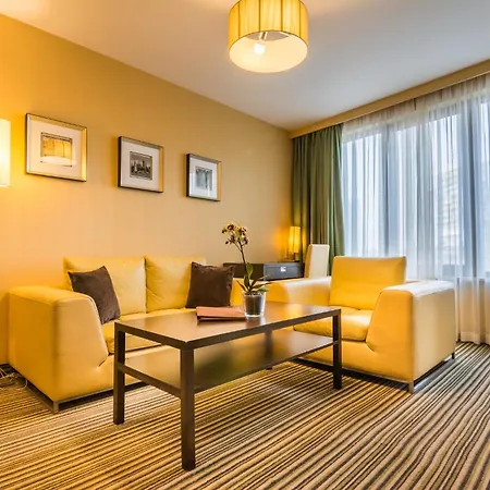 Best-Western-Plus-Olives-City-Hotel-Free-Pool-Parking-Sofia-Room