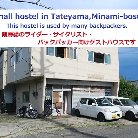 Tateyama-Wheels-Guest-House-Exterior