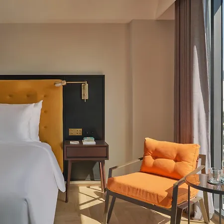 Public-House-Bangkok-A-Member-Of-Design-Hotels-Facilities