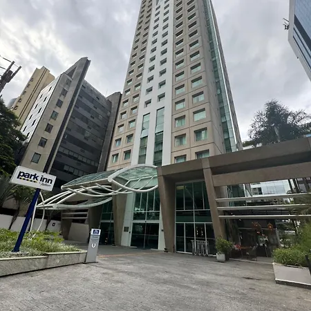 Studio-Premium-Tryp-Berrini-Sao-Paulo-Exterior