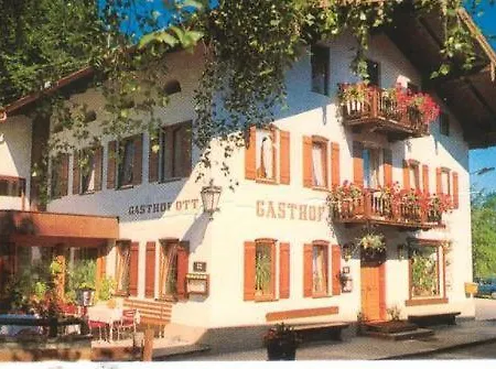 Gasthof-Zum-Ott-Staudach-Egerndach-Exterior