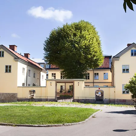 Hotel-Hellstens-Malmgard-Stockholm-Exterior