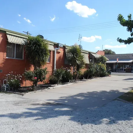 Wedderburn-Goldseeker-Motel-Exterior